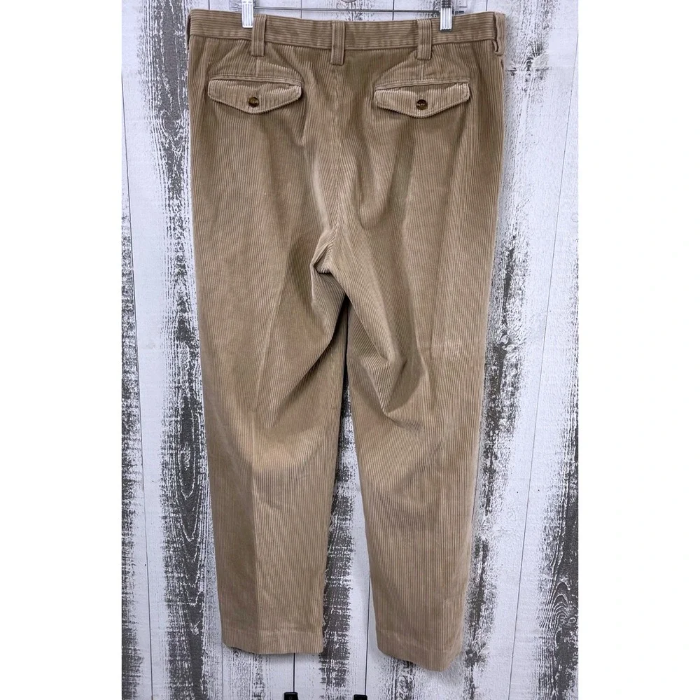 L.L. Bean Classic Fit Corduroy Pants Tan Pleated Straight Leg 36x32